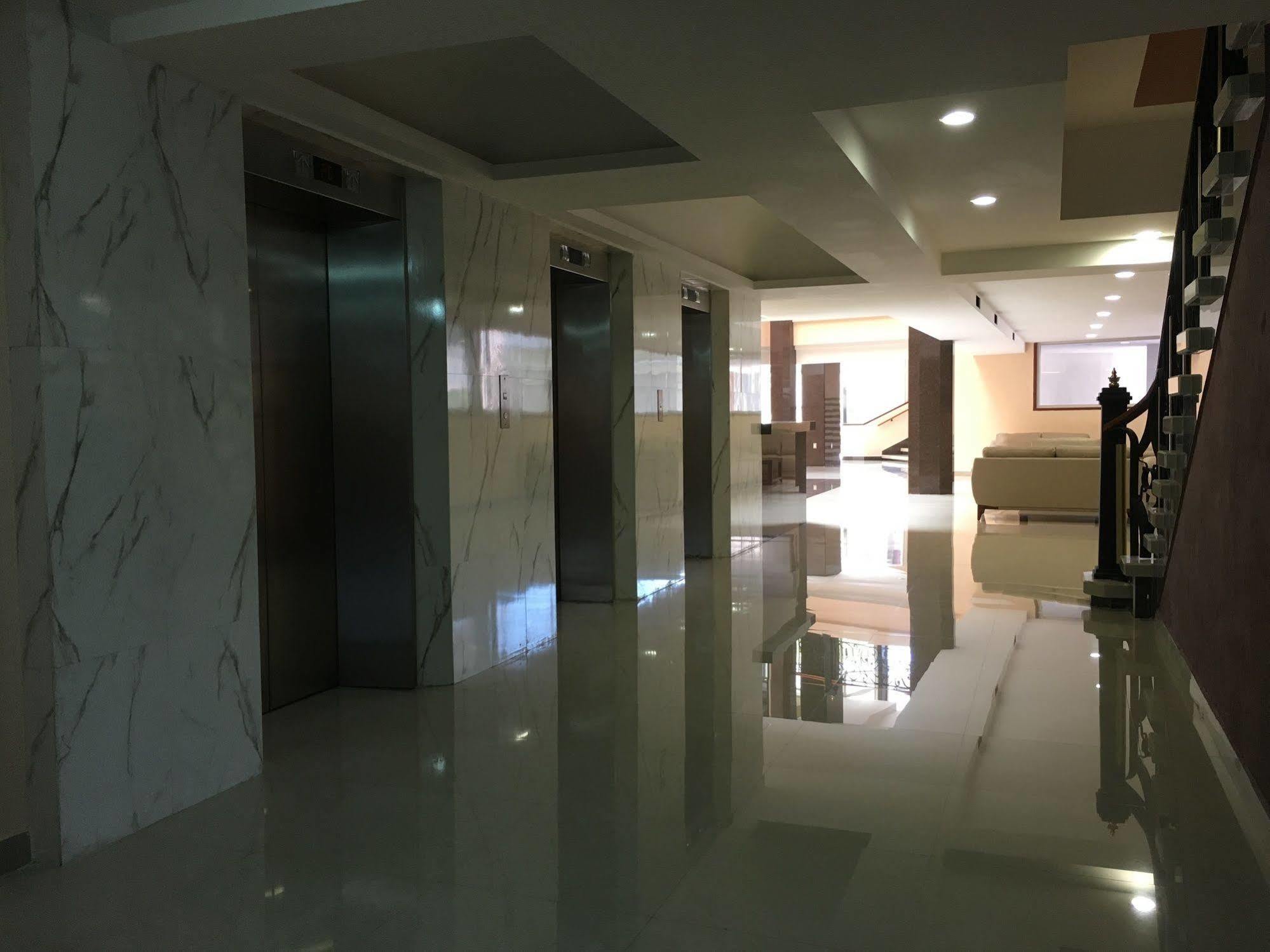 Hotel Real Plaza Aguascalientes Exteriér fotografie